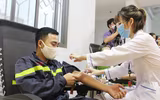 Ngời sắc đỏ chiến sỹ công an hiến máu tình nguyện vì cộng đồng