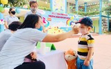 Lực lượng công an bảo vệ ngày đầu học sinh toàn thành phố trở lại trường học