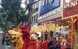 Lo sợ virus Corona, khách hàng không còn chen chúc cửa hàng vàng ngày Thần Tài