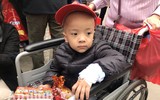 Ấm áp tình người tại Hội chợ 0 đồng Bệnh viện Nhi Trung ương