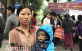 Ấm áp tình người tại Hội chợ 0 đồng Bệnh viện Nhi Trung ương