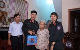 Mang Trung thu đến với trẻ mồ côi nương cửa Phật