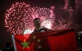 Chùm ảnh người dân các nước đón Tết Nguyên đán 2018