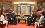 Những khoảnh khắc ấn tượng trong chuyến thăm Trung Quốc của ông Kim Jong-un