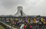 [Ảnh] Hàng trăm nghìn người dân Iran tuần hành kỷ niệm 40 năm cách mạng Hồi giáo