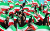 [Ảnh] Hàng trăm nghìn người dân Iran tuần hành kỷ niệm 40 năm cách mạng Hồi giáo