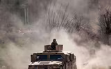 [Ảnh] Cận cảnh giao tranh dữ dội tại thành trì cuối cùng của IS ở Syria