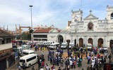 [Ảnh] Hiện trường vụ nổ bom đẫm máu tại Sri Lanka