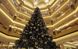 [ẢNH] Choáng ngợp trước những cây thông Noel đắt giá nhất thế giới