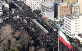 [ẢNH] Cận cảnh biển người Iran thương tiếc Tướng Soleimani