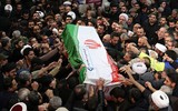 [ẢNH] Cận cảnh biển người Iran thương tiếc Tướng Soleimani