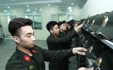 Khổ luyện rèn lính mới