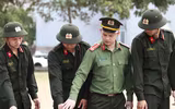 Khổ luyện rèn lính mới
