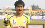 Nhìn lại hành trình vươn lên không ngừng của cựu tiền đạo Lê Công Vinh