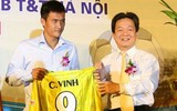 Nhìn lại hành trình vươn lên không ngừng của cựu tiền đạo Lê Công Vinh