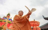 Không khí nhộn nhịp chào đón Đại lễ Phật đản