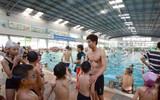Giúp trẻ có những kỹ năng đảm bảo an toàn dưới nước