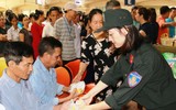 Nữ cảnh sát cơ động 6 lần trao tặng 