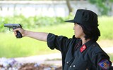 Nữ cảnh sát cơ động 6 lần trao tặng 