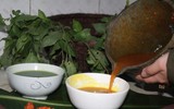 Xôi ngũ sắc: Đặc sản bắt mắt của núi rừng Tây Bắc