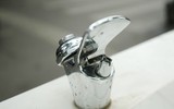 Thích thú với trụ nước sạch uống liền miễn phí ở Hà Nội