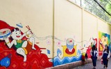 Tái hiện làng hoa Ngọc Hà qua tranh bích họa