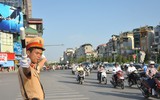 Nhọc nhằn mưu sinh giữa trời nắng nóng