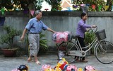 Trung thu sớm ở làng làm mặt nạ giấy bồi