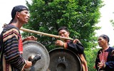 Đặc sắc lễ lên nhà Rông ở Hà Nội