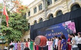 Xúc động những khoảnh khắc chia tay tuổi học trò