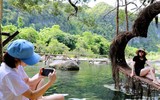 Suối nước Moọc, điểm đến không thể bỏ qua ở Quảng Bình