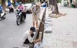 Đá hoa cương thay đổi diện mạo vỉa hè hồ Gươm