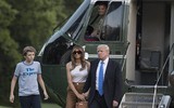 Chùm ảnh Tổng thống Trump đoàn tụ với vợ con ở Nhà Trắng