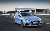 Hyundai làm hài lòng khách hàng khó tính bằng i30 N hatchback