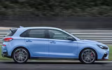 Hyundai làm hài lòng khách hàng khó tính bằng i30 N hatchback