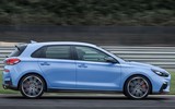 Hyundai làm hài lòng khách hàng khó tính bằng i30 N hatchback