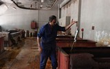 'Đột nhập' nhà máy 'hồi sinh' vũ khí của quân đội Syria