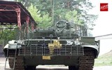 Ukraine ra mắt T-72AMT, đối thủ nặng kí T-72B3 của Nga