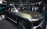 BMW X7 iPerformance xuất hiện: To lớn và sang trọng