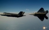 [ẢNH] Tiêm kích F-35 tập cận chiến với 