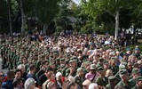 [ẢNH] 120.000 người đến dự đám tang của lãnh đạo phe li khai miền đông Ukraine