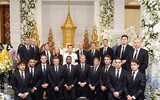 [ẢNH] Các cầu thủ Leicester City đến Thái Lan viếng cố chủ tịch Vichai