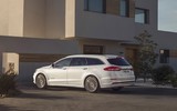 [ẢNH] Ford Mondeo 2020 ra mắt: Thêm bản động cơ hybrid tiết kiệm nhiên liệu