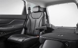 [ẢNH] Hyundai Santa Fe trục cơ sở dài: Mở cửa, khởi động bằng vân tay