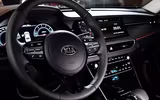 [ẢNH] Kia K7 Premier: Diện mạo mới mẻ, nội thất hiện đại