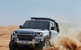 [ẢNH] Xe off-road huyền thoại Land Rover Defender ra mắt đầy ấn tượng