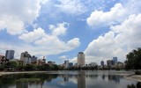 Hồ Hoàng Cầu không còn cá chết, hết mùi hôi thối