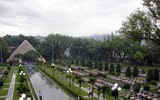 Những khoảnh khắc xúc động tại nghĩa trang liệt sỹ Điện Biên