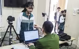 Công an Thủ đô tất bật phục vụ nhân dân ngày cuối năm 2017