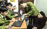 Công an Thủ đô tất bật phục vụ nhân dân ngày cuối năm 2017